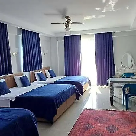 Szálloda The Cotton House 4*