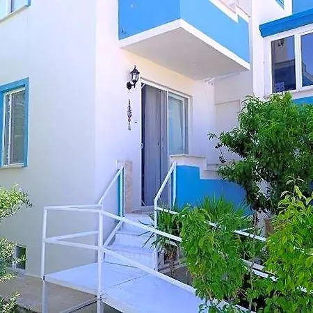 The Cotton House 4*